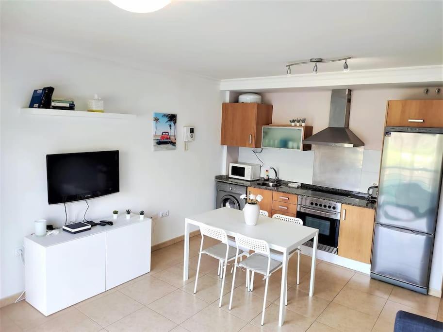 Apartment In Playa San Juan, Casa Greg المظهر الخارجي الصورة
